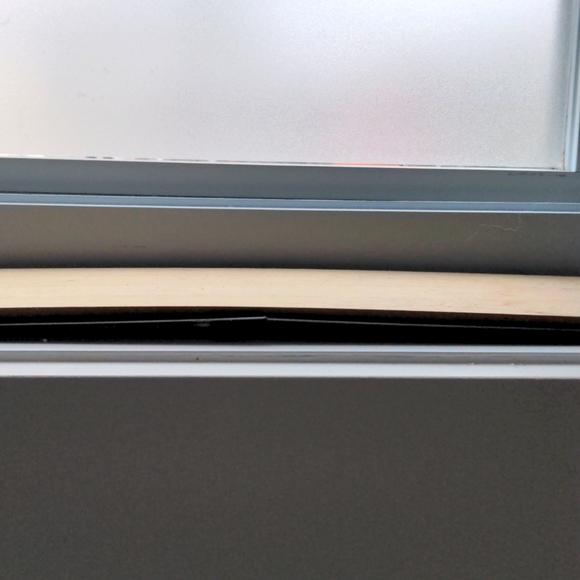 Geometric wall shelf - Picture 2 of 2